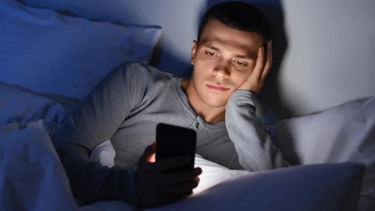 Zmęczony smartfonem? Praktyczny przewodnik po cyfrowym detoksie w Polsce