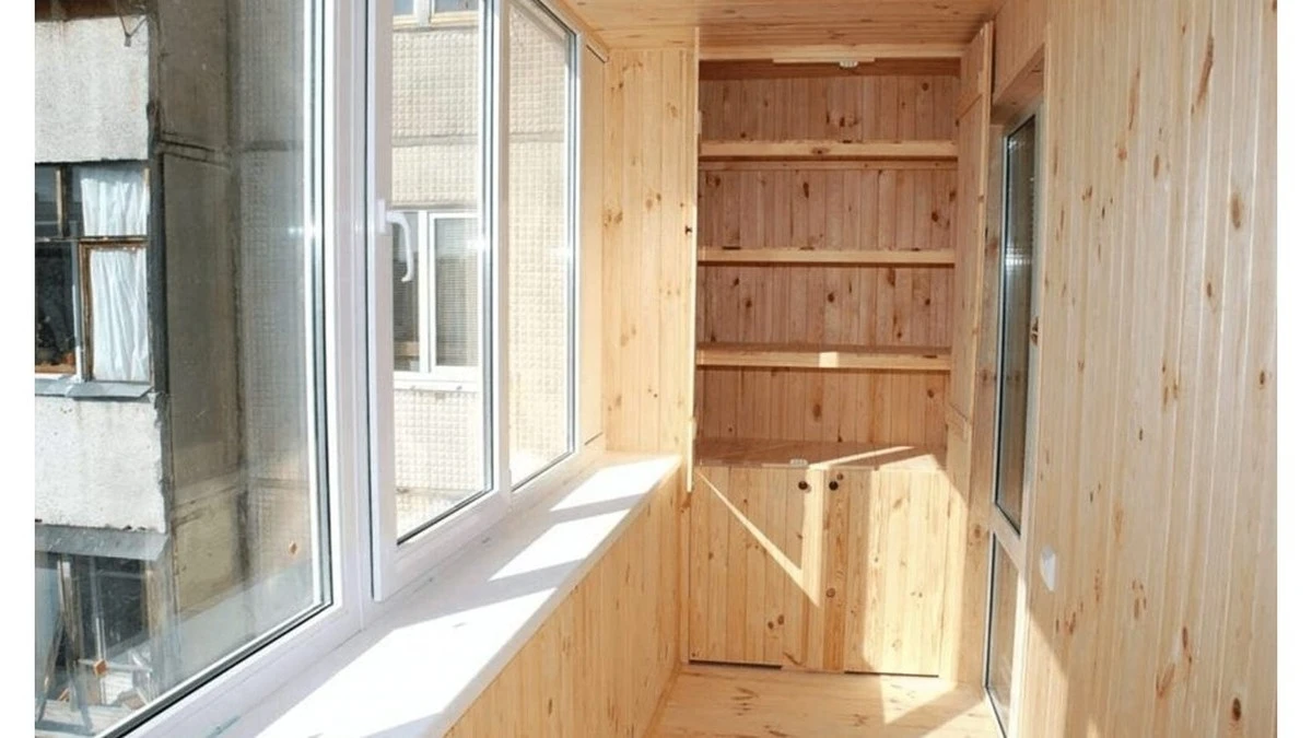 Balkon ciepły zimą za grosze: sprawdzone sposoby na izolację, o których nie wszyscy wiedzą