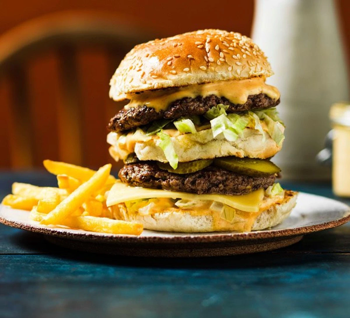 piecrzeczyofive-extra-1.webp Pięć rzeczy o Five Guys, których nie wiedziałeś, zanim otworzyli w Polsce - image 1