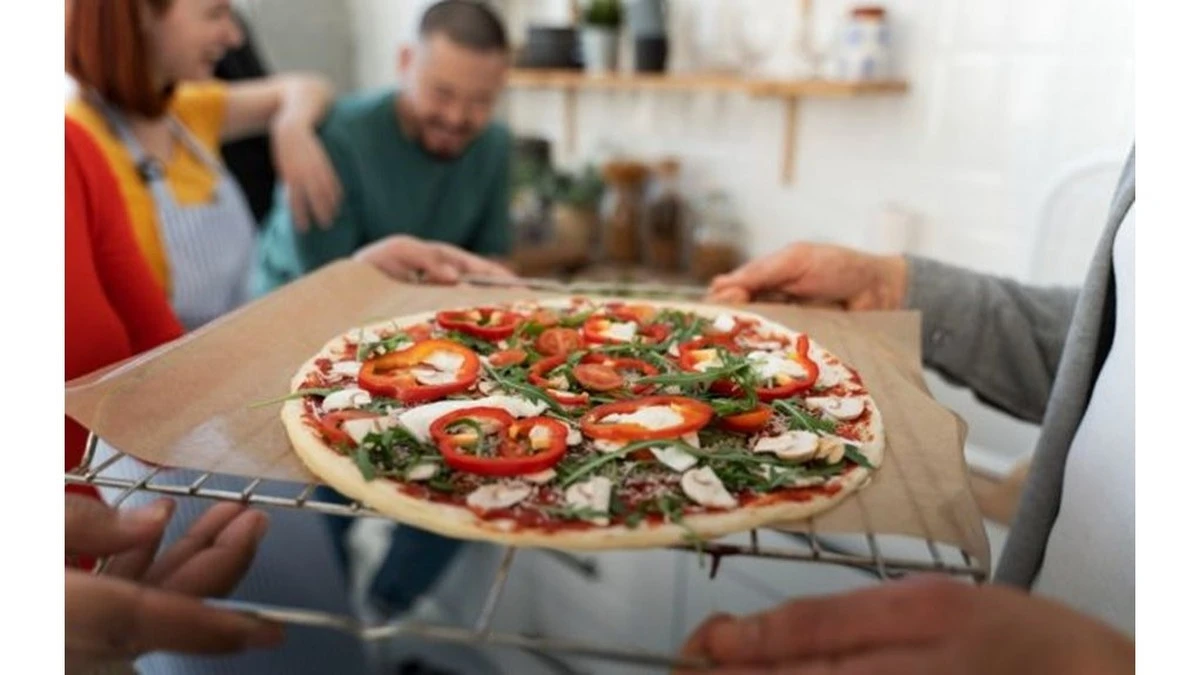 5 przepisów na pizzę, które zmienią Twoje postrzeganie — pysznie, sycąco i bez wyrzutów sumienia